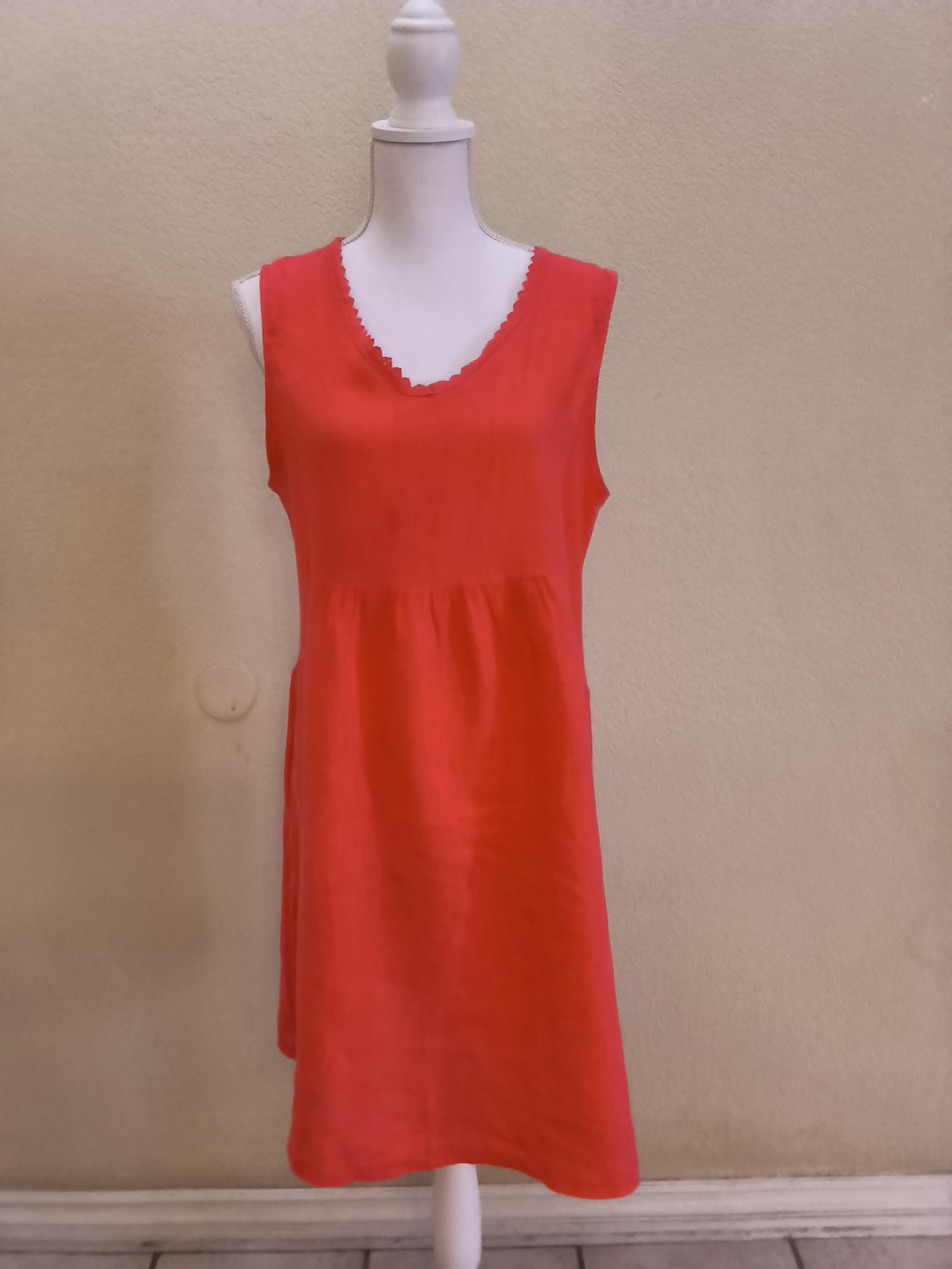 Bright Red Sleeveless V-Neck Mini Dress
